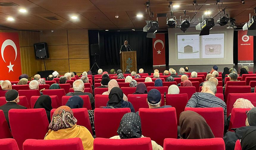 Rize'de hacı adayları bilgilendirildi