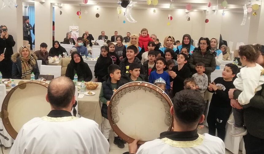 Adıyaman’da yetim çocuklar için iftar programı düzenlendi