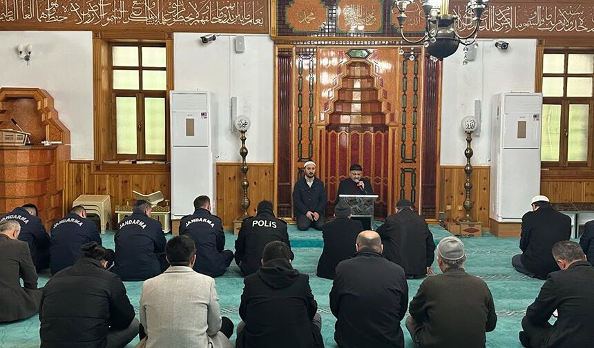 Alaplı'da şehitler için 450 hatm-i şerif okundu