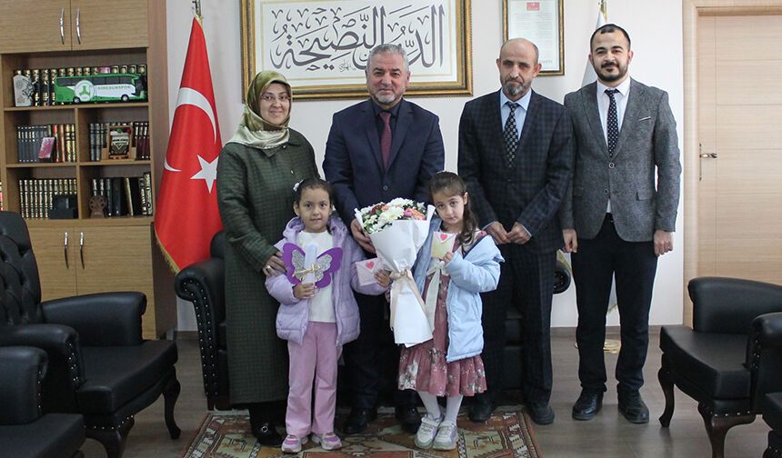 Aydın'da miniklerden anlamlı bağış