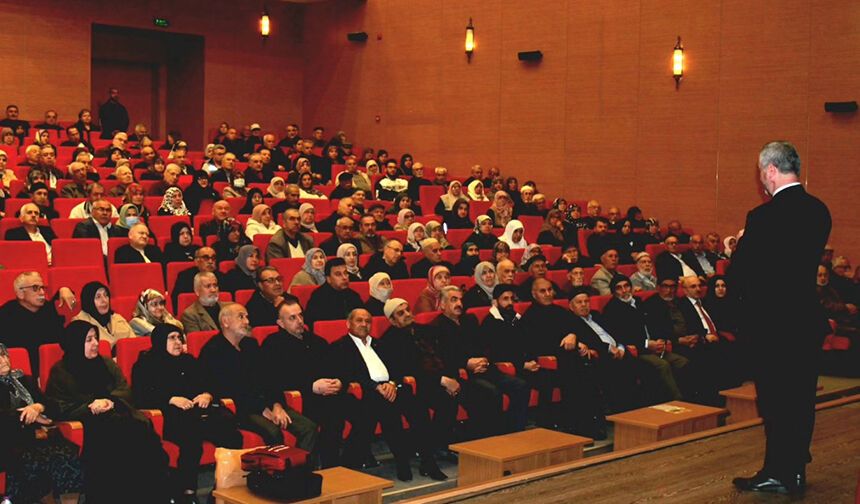 Aydın'da hac eğitim seminerleri başladı