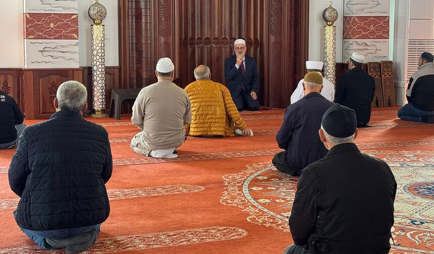 Diyanet Akademisi Başkanı Kaan, Balıkesir'de irşat faaliyetlerine katıldı