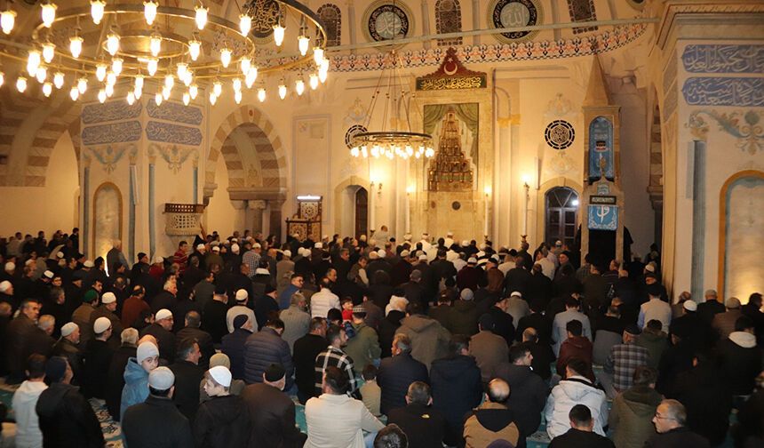 Çankırı'da Enderun usulüyle teravih kılındı