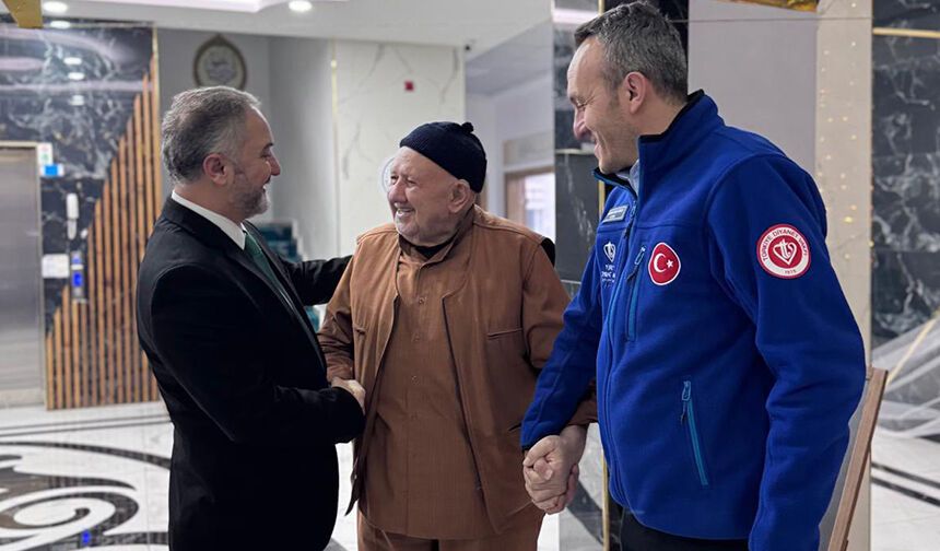 Hayırseverler ile hafızlık öğrencileri iftar sofrasında buluştu
