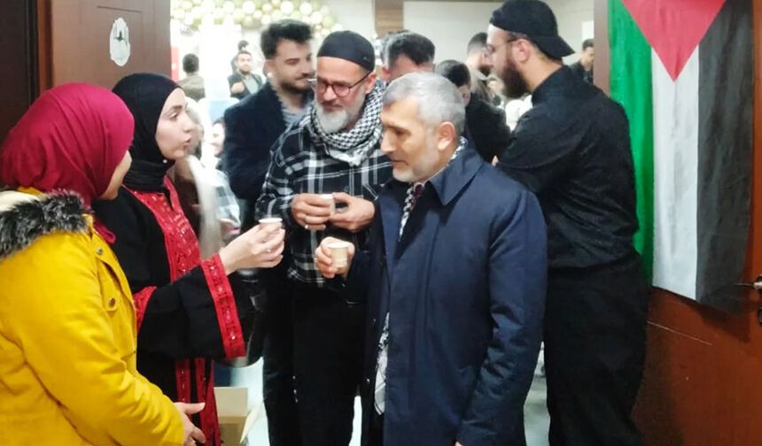 Eskişehir'de uluslararası öğrenciler iftarda buluştu