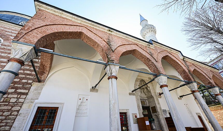 HASEKİ HÜRREM SULTAN CAMİİ