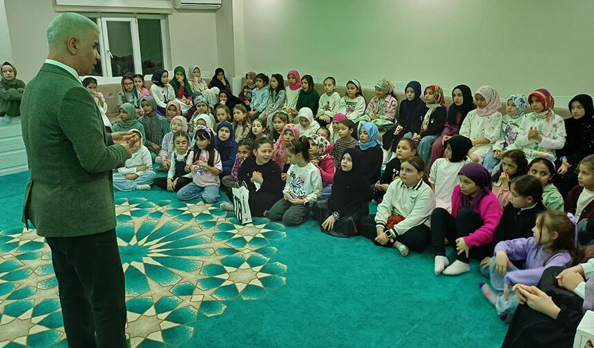 Kaynarca'da öğrenciler ramazan etkinliğinde buluştu