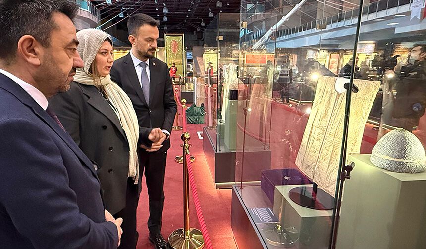 Kayseri'de Kutsal Emanetler ve Vakıf Eserleri Sergisi açıldı