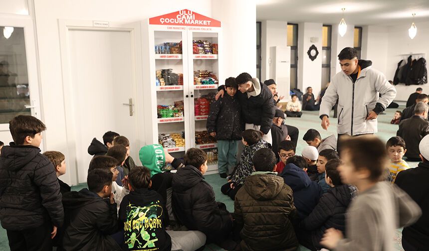 KIRKLARELİ'DE "ÇOCUK MARKET" İLE KÜÇÜKLERİN CAMİYE İLGİSİ ARTIYOR