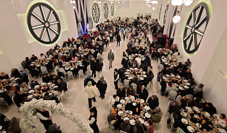 Selçuklu'da şehit ve yetim aileler iftar sofrasında buluştu