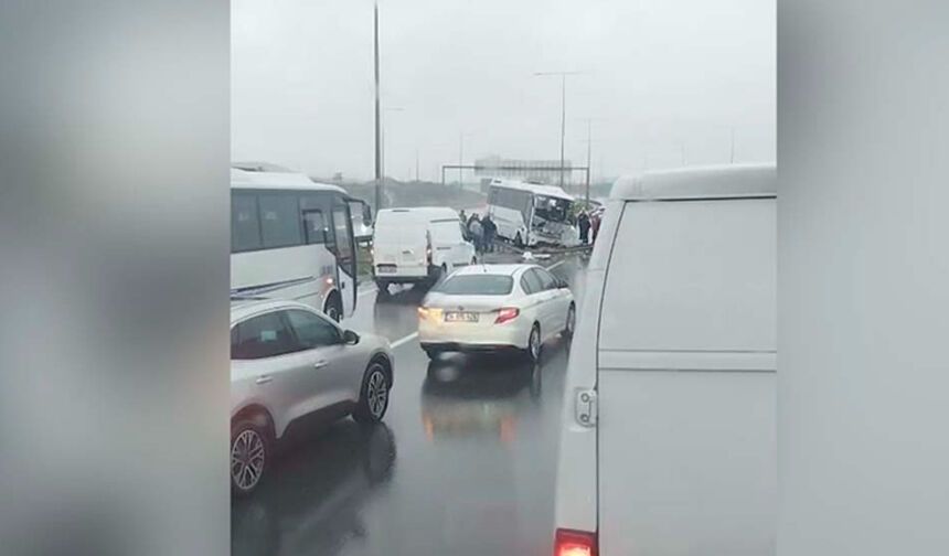 BAŞAKŞEHİR'DEKİ KAZADA 1 POLİS ŞEHİT OLDU, 16 POLİS YARALANDI