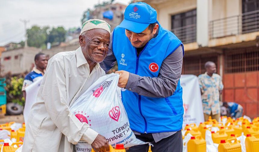 TDV RAMAZANDA 6 MİLYONDAN FAZLA KİŞİYE YARDIM ULAŞTIRDI