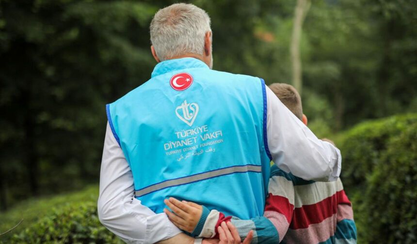 TÜRKİYE DİYANET VAKFI 51 YAŞINDA