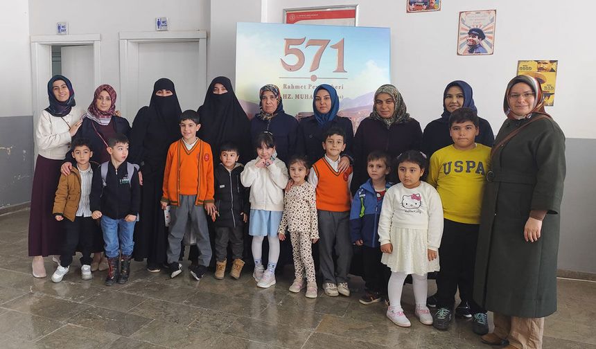 Besni'de öğrenciler, "571" adlı filmi izledi