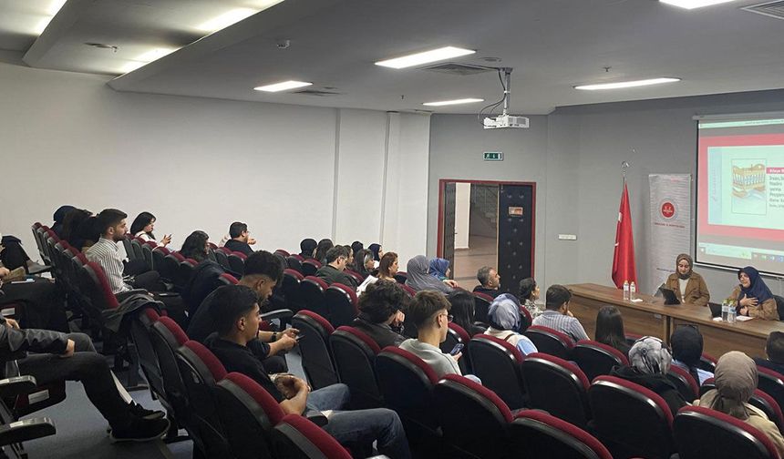 BEUN’de "Aile ve Değerler" konferansı düzenlendi