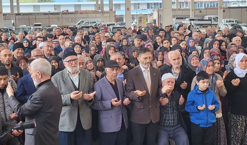 Burdurlu hacı adayları dualarla uğurlandı