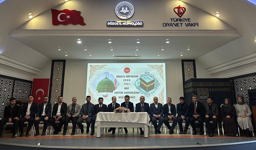 Düzce'de hacı adayları bilgilendirildi