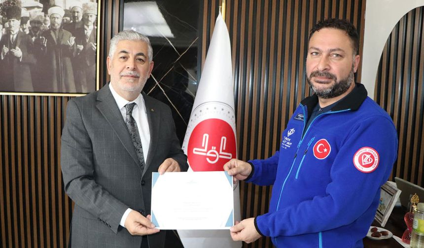 Elazığ Müftüsü Bingöl, TDV'ye vekalet vererek kurban kampanyasını başlattı