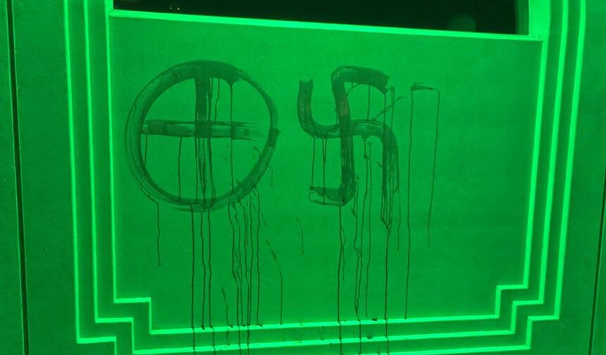 İsveç'te bir camiye ırkçı saldırı düzenlendi