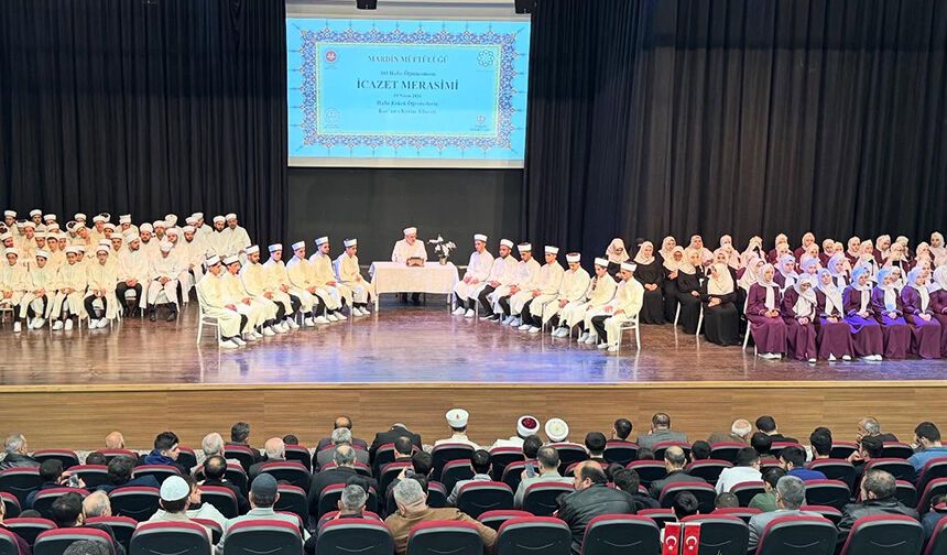 MARDİN'DE 103 HAFIZ İCAZET ALDI