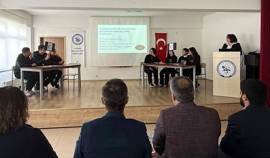 Seyitgazi'de liseli gençler siyer bilgisinde yarıştı