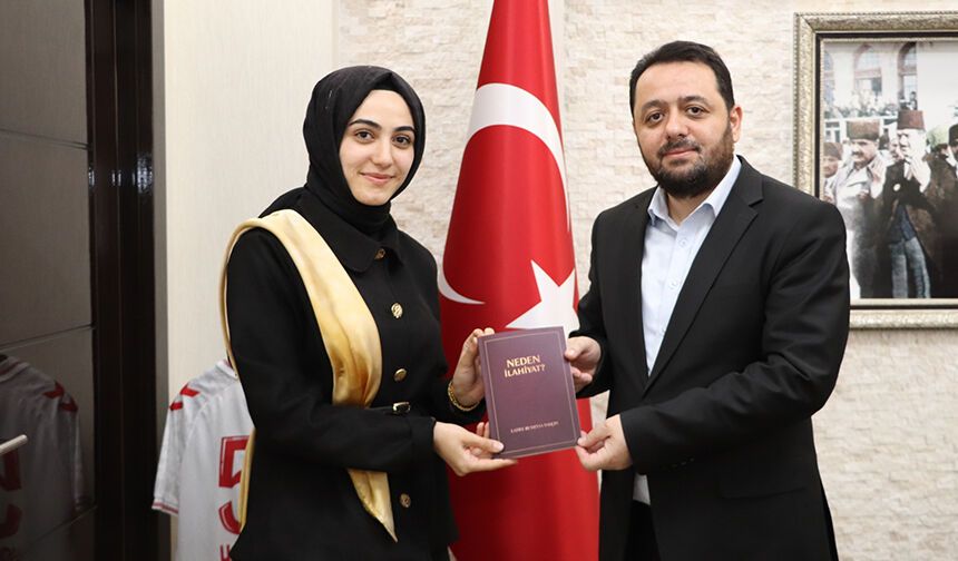 Genç yazardan müftülüğe ziyaret