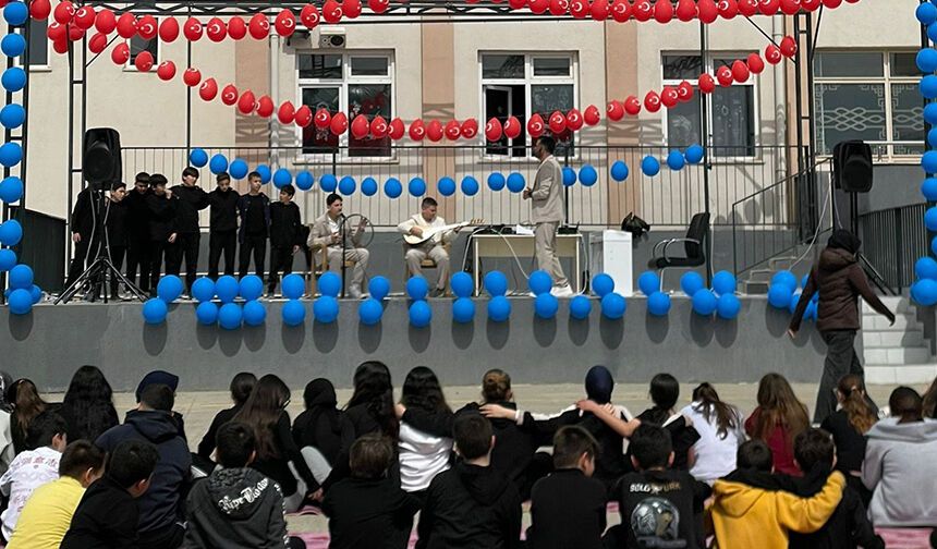 Trakya Anadolu İmam Hatip Lisesi'nde "Bahara Merhaba" coşkusu