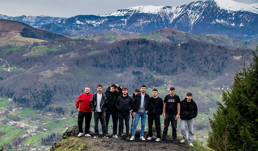 Müftülük gençleri moral gezisinde buluşturdu