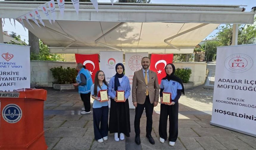 Adalar’da Siyer-i Nebi Yarışmasında ödül heyecanı
