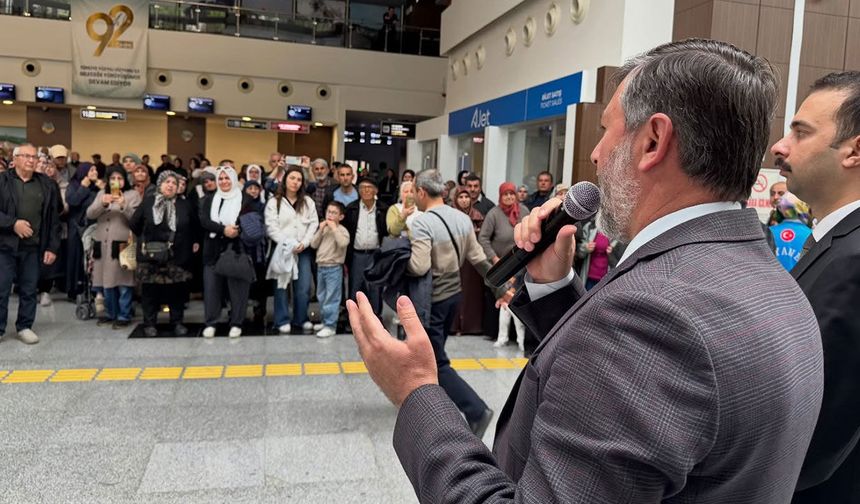 Çanakkaleli hacı adayları dualarla uğurlandı