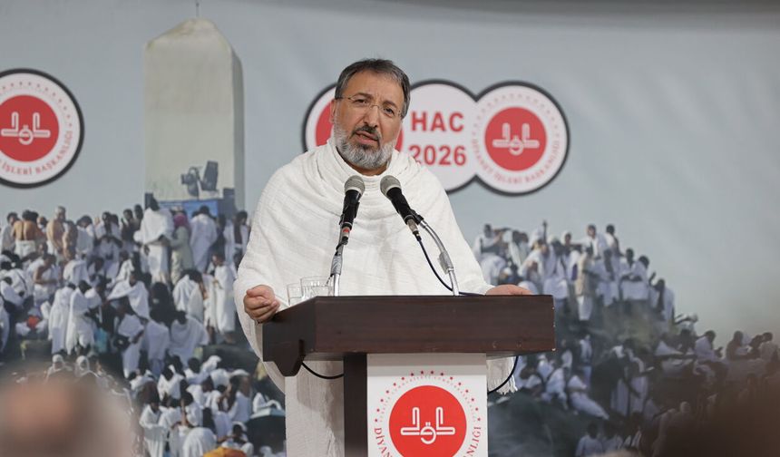 MİLYONLARCA MÜSLÜMAN ARAFAT'TA VAKFEYE DURDU