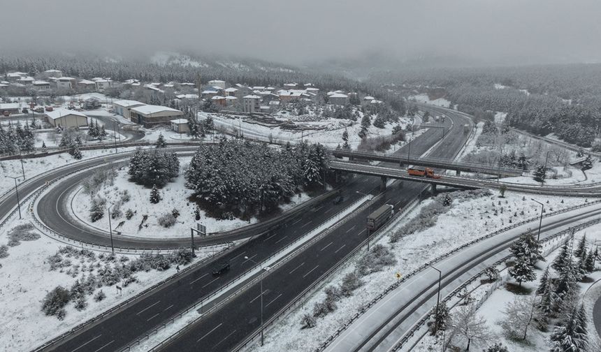 Bazı illerde kar etkili oluyor