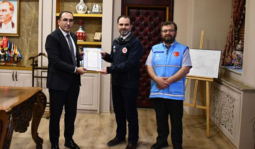 Kaymakam Özdemir, kurban vekaletini TDV'ye verdi