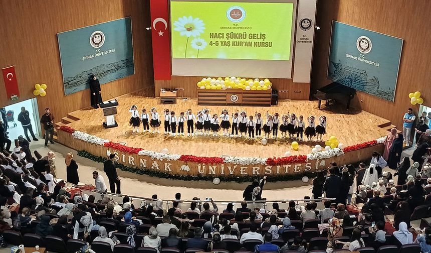 Şırnak'ta minikler yılsonu heyecanı yaşadı
