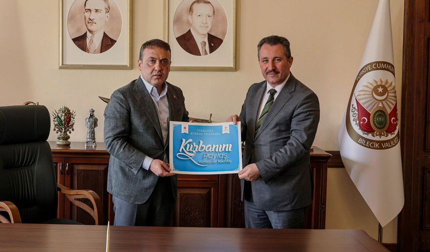 Vali Sözer, kurbanını TDV'ye emanet etti