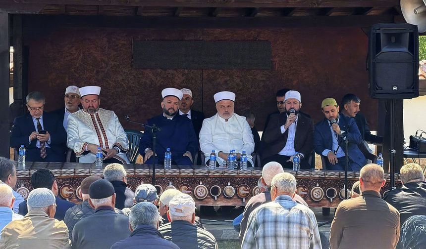 Bulgaristan'da Yedi Kızlar Camii'nde mevlit gerçekleştirildi