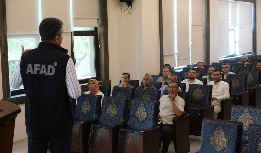 Adana'da afet eğitimi düzenlendi