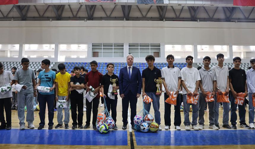 Bingöl’de imam hatip spor oyunlarında ödül heyecanı yaşandı