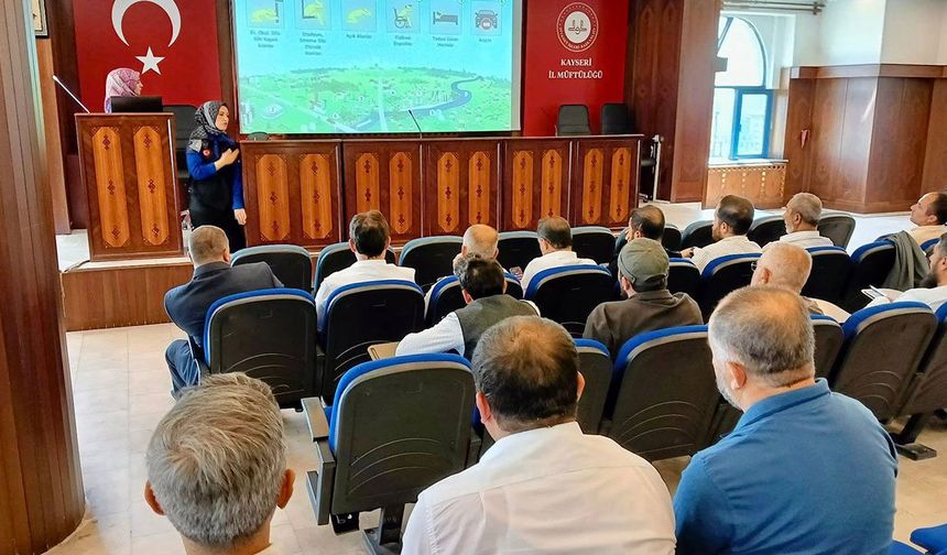 Kayseri'de Afet ve Acil Durumlarda Manevi Danışmanlık Semineri düzenlendi