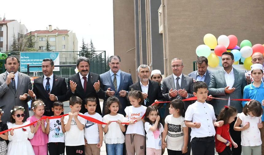 Kur’an kursu öğrencileri yeni spor ve oyun alanlarına kavuştu