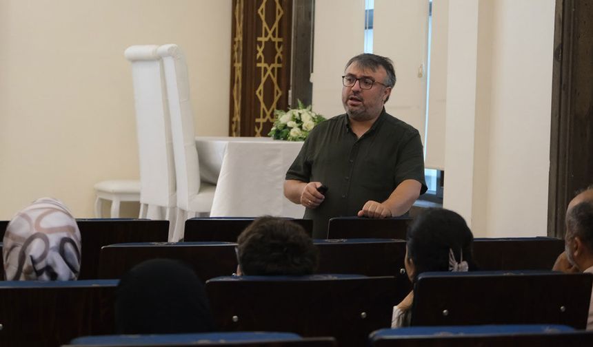 Adana’da umre eğitimleri sürüyor