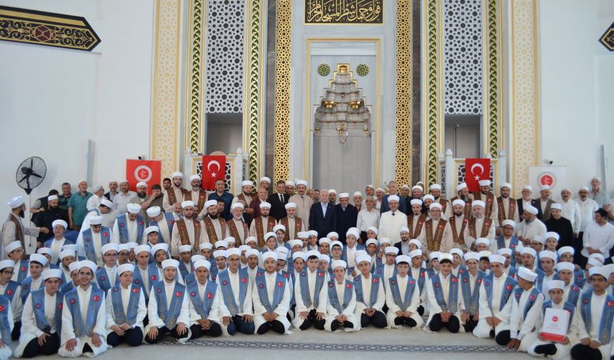 ESENLER'DE İCAZET ALAN 105 HAFIZ UMREYE GÖNDERİLECEK