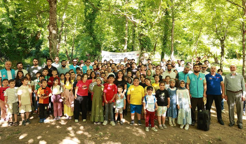 Hasankadı'daki öğrenciler piknikte buluştu