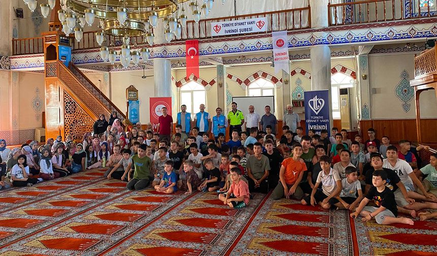 İvrindi’de yaz Kur'an kursu öğrencilerine trafik eğitimi verildi