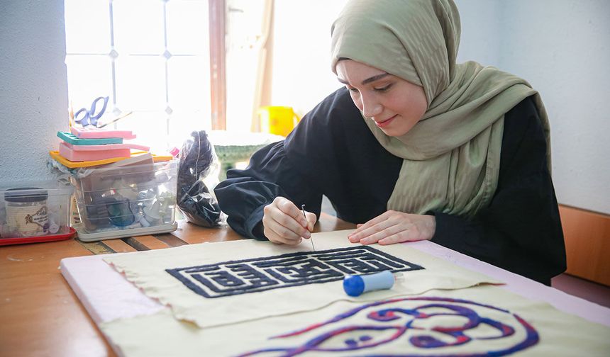 TDV GELENEKSEL SANATLARI YAŞATIYOR