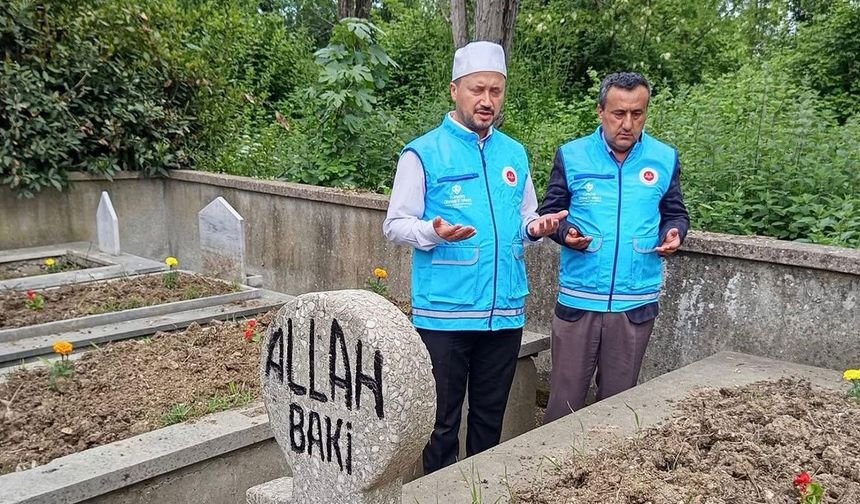 Hayırsever aileyi unutmuyorlar
