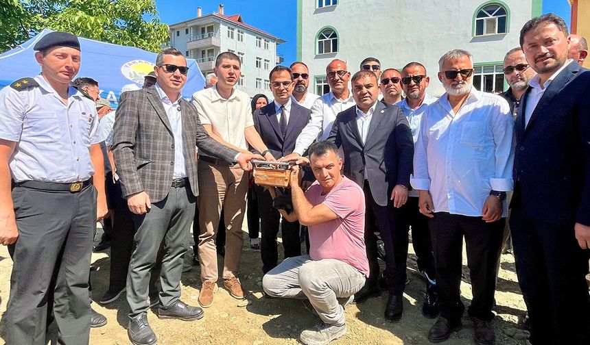 Yakakent'te Kur'an kursu temeli atıldı
