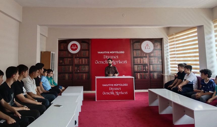 Berberoğlu: Gençlerimizin yaz tatilindeki iradeleri yarınlarımızı inşa edecek