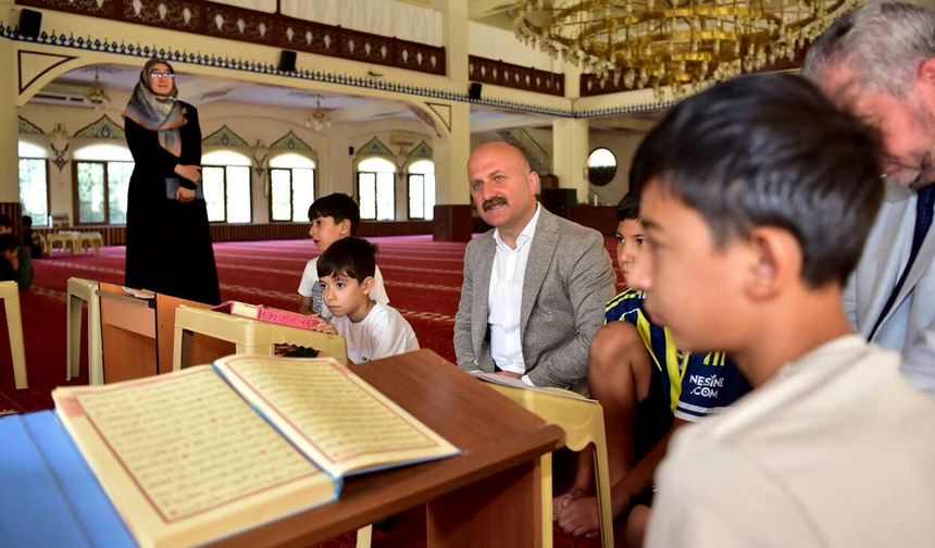 Aydın Valisi Varol, Yaz Kur’an Kursu Öğrencileriyle Buluştu