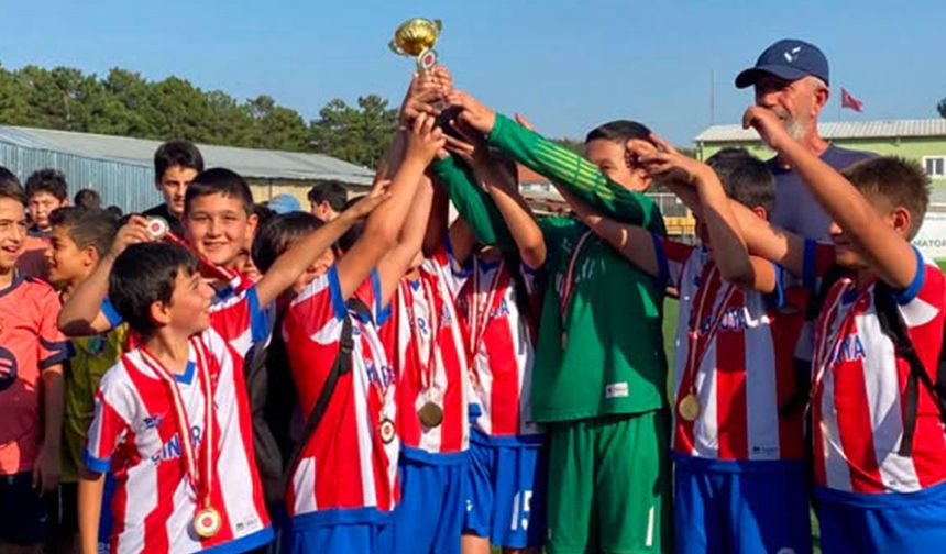 Çorum'da Yaz Kur’an Kursları Futbol Turnuvası’nda şampiyon belli oldu